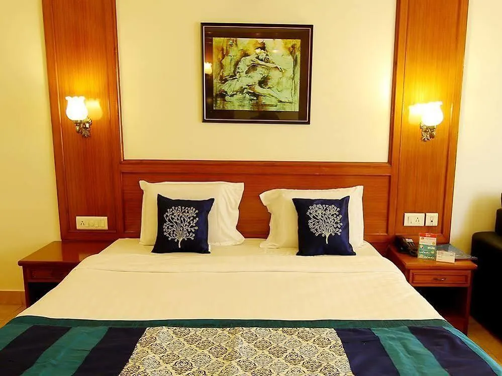 Oyo Rooms Jawaharlal Nehru Stadium Kochi 3*,  India